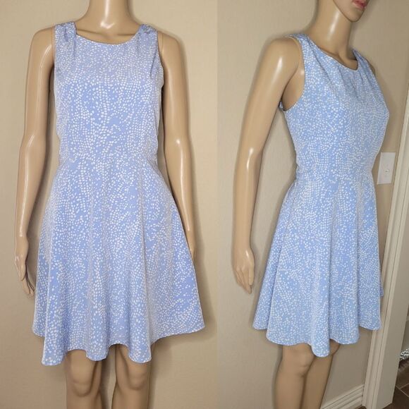 Forever 21 Light Blue & White Print Fit & Flare Dress - Picture 2 of 12